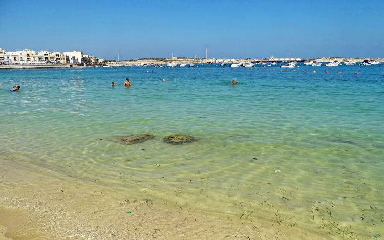 Pretty Bay Beach